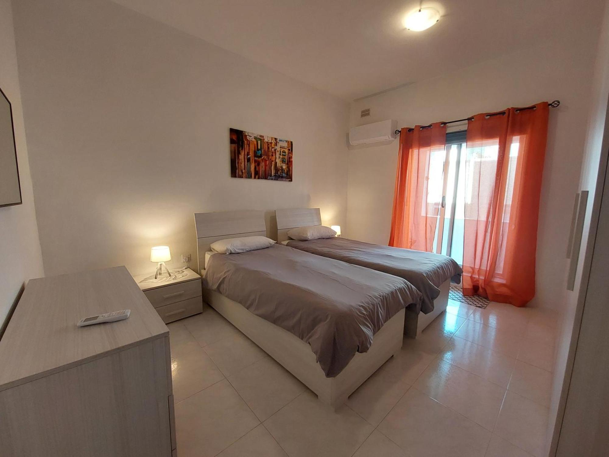 Nr41 Holiday Apartment - Close To Village Centre, Promenade, Shops & Restaurants Marsaxlokk Exterior photo